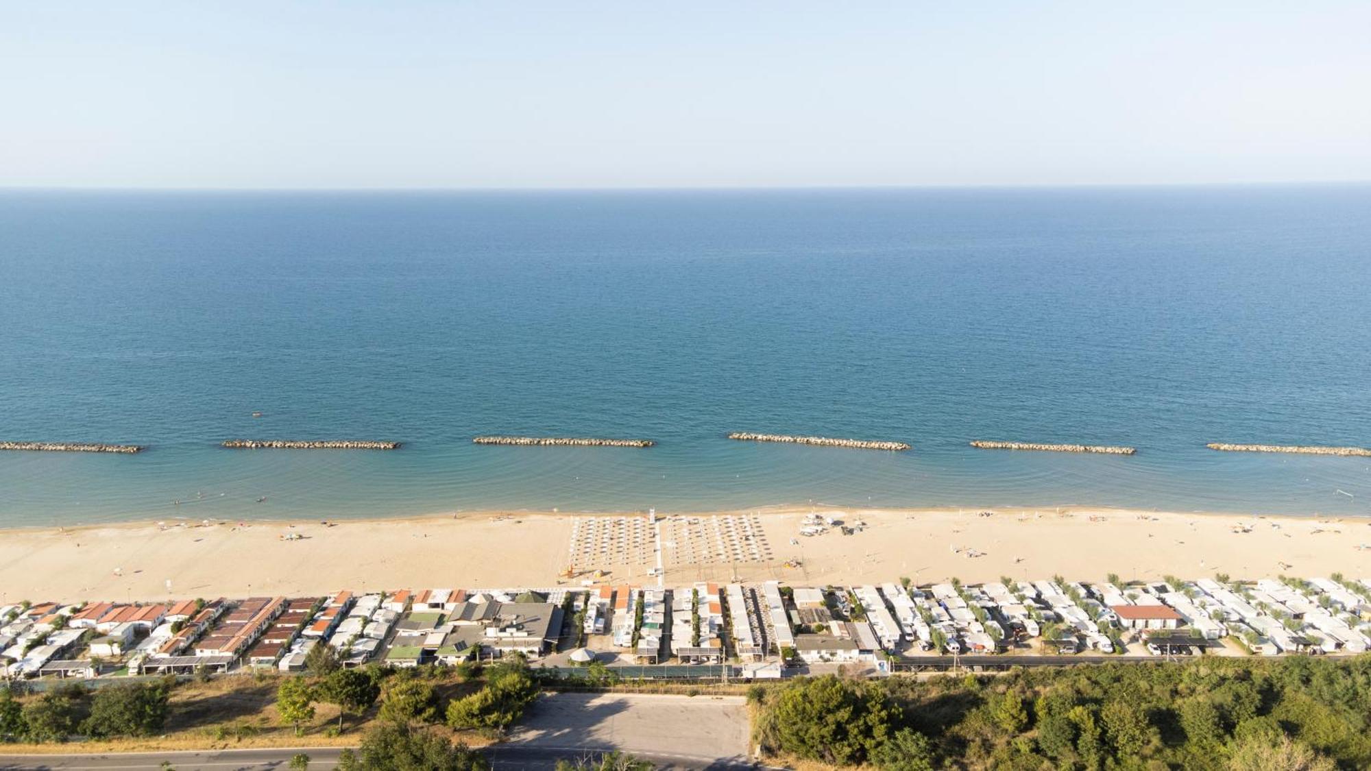 Camping Norina Pesaro Zewnętrze zdjęcie